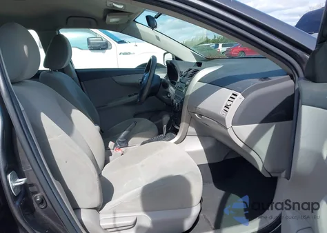 2013 Toyota Corolla L z USA, uszkodzony, nr VIN 5YFBU4EE1DP143544